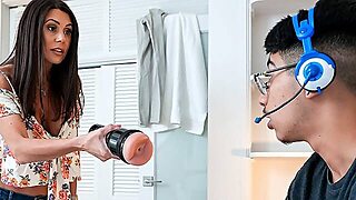 Bucetinha rosada apertadinha sendo esculachada - Mom